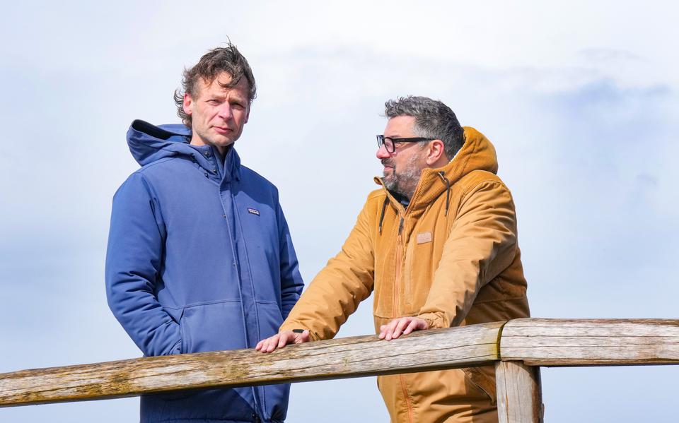 Siart Smit gaat, Mikey Martins komt. Twee Oerol-directeuren in gesprek. ‘Festivals zijn extreme adrenalinesporten’