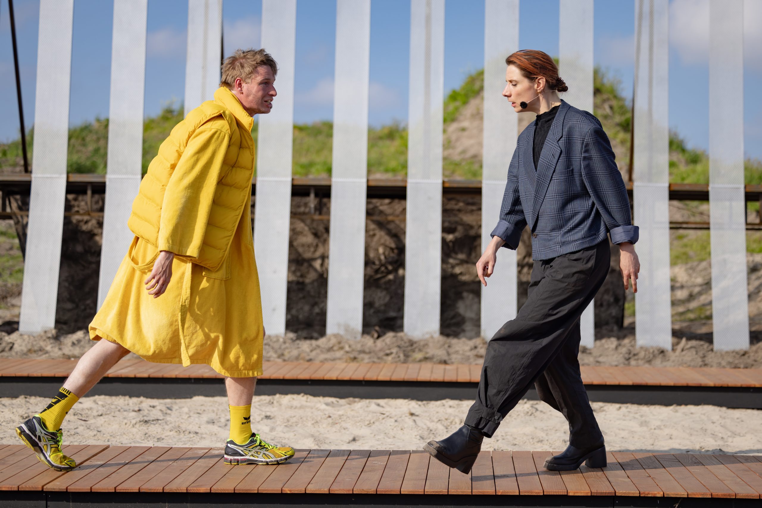 Met prachtig uitzicht over Terschelling laat ‘High-Rise’ de mens in al haar lelijkheid zien