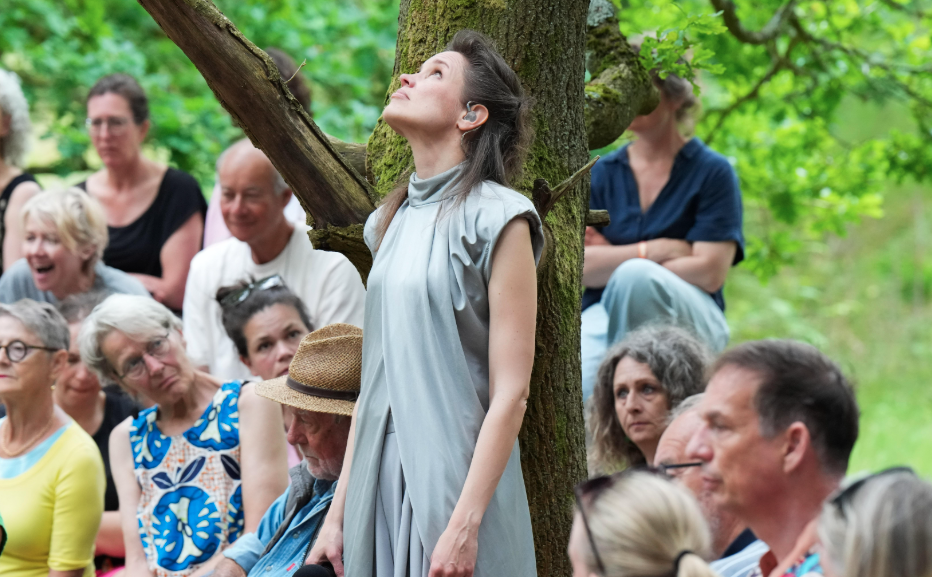 Wat is Oerol? Nynke Laverman imponeert, demonstratie en warmte