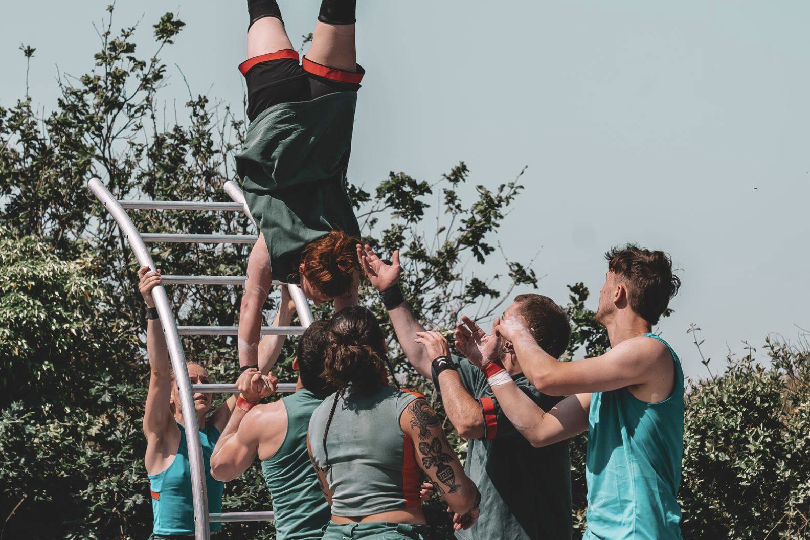 Als de wereld op z’n kop staat is er gelukkig nog circus: de beste voorstellingen van het moment